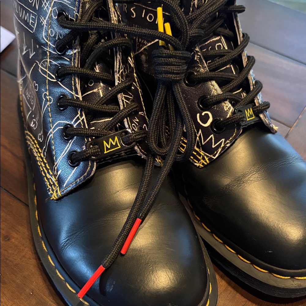 Limited Edition Basquiat Dr. Martens - Picture 8 of 17